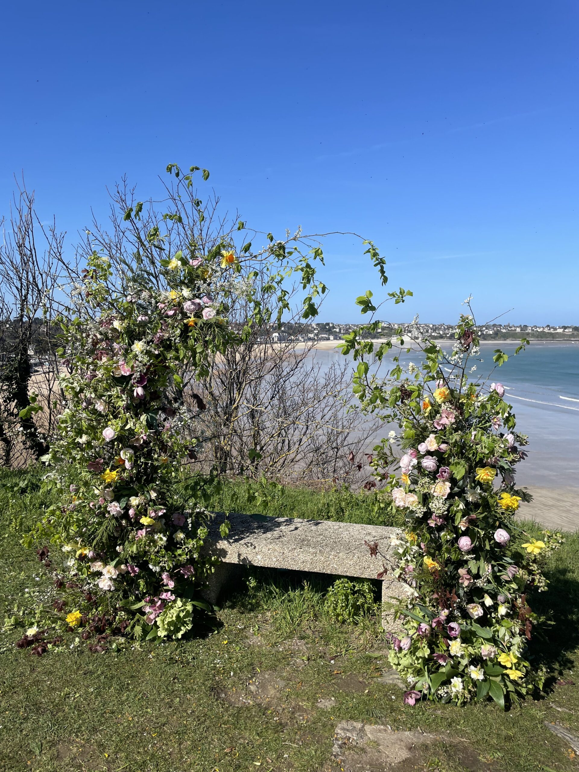 Arche bord de mer Bretagne terre & Fleurs